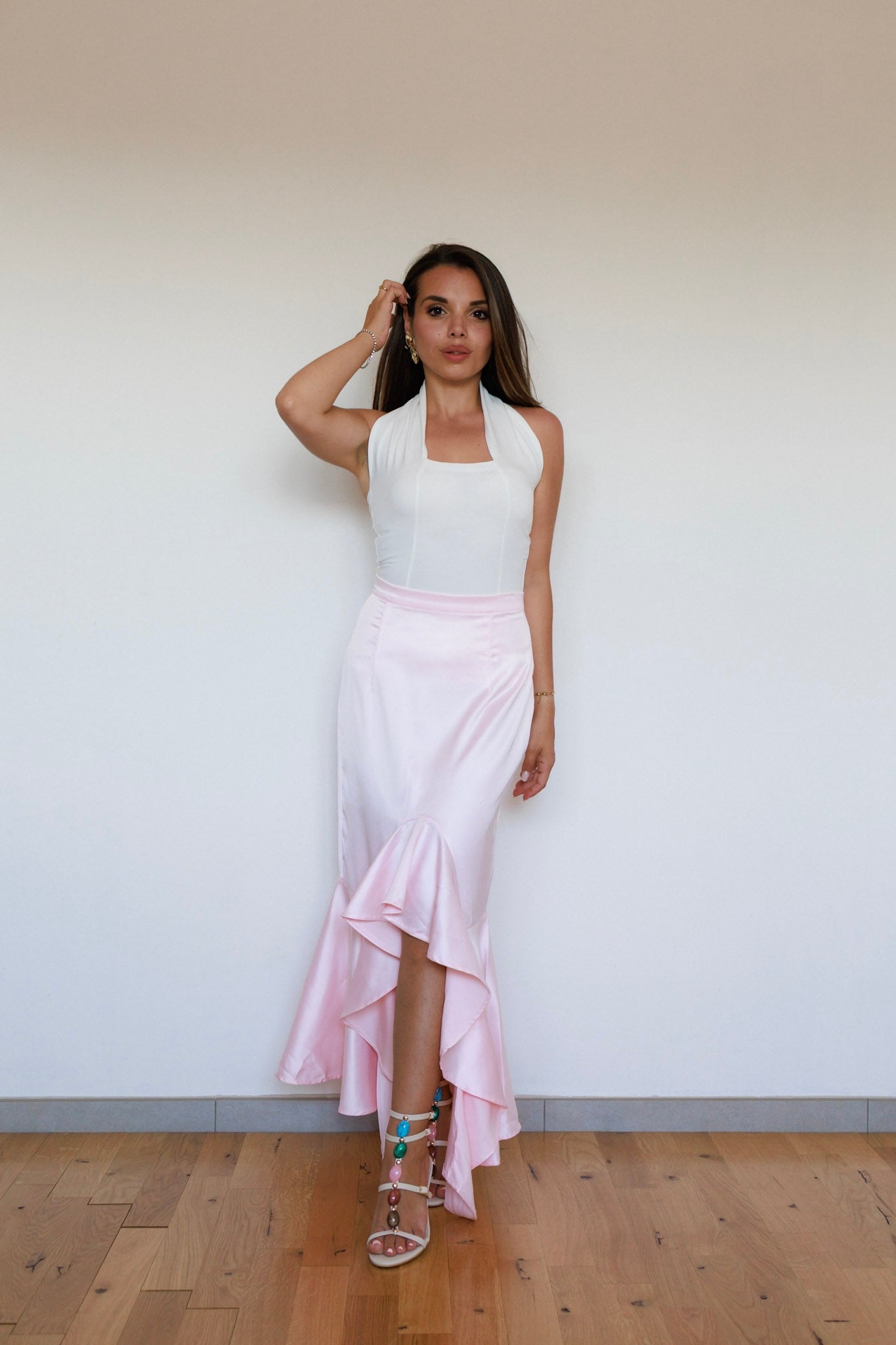 Top con scollo all’americana e scollo quadrato bianco