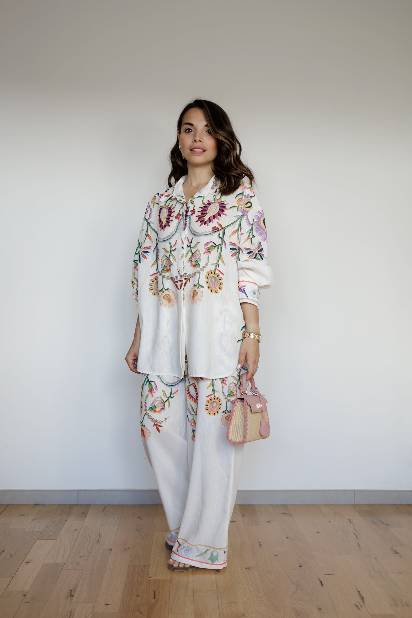 Pantaloni larghi floreali