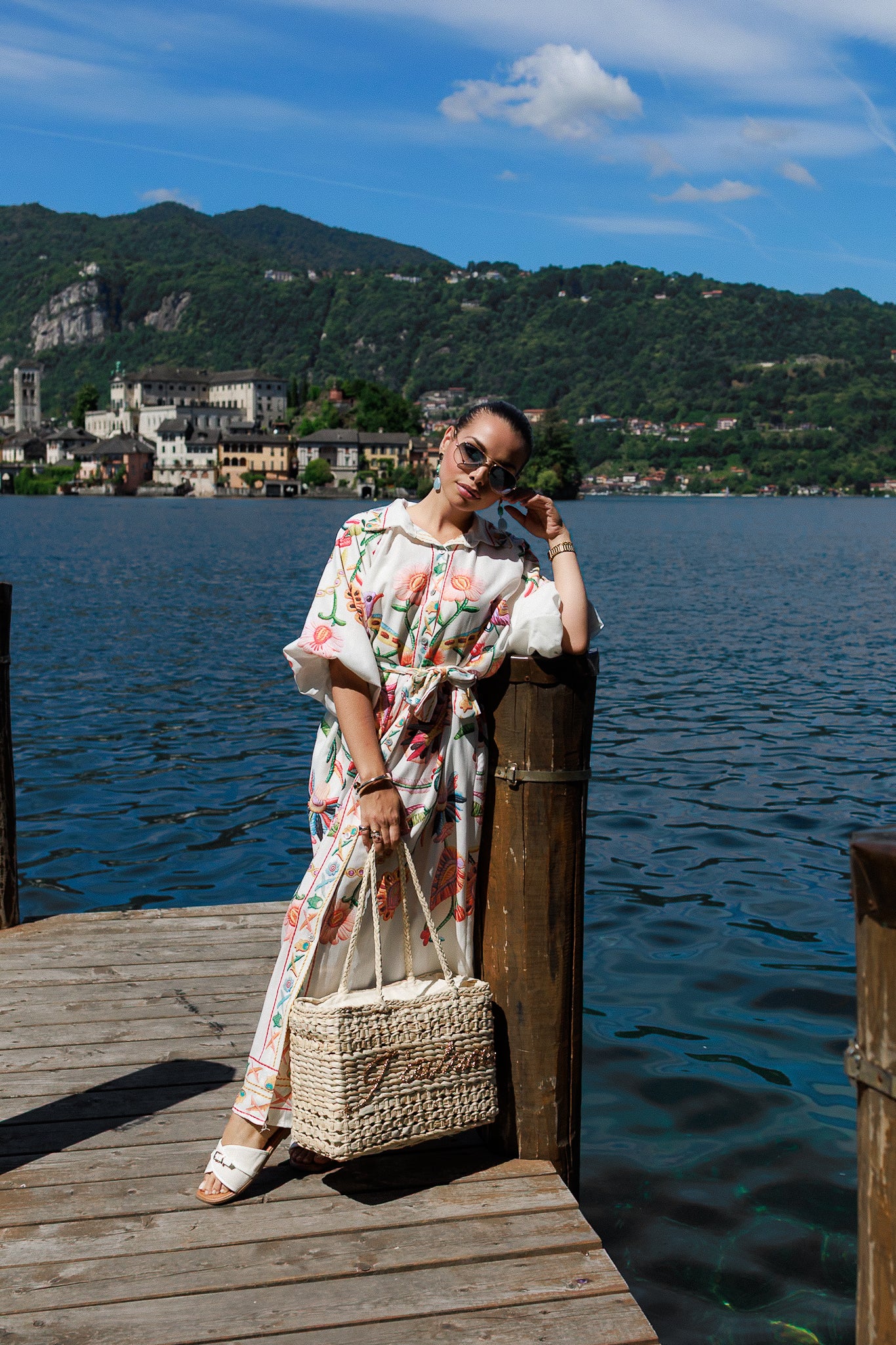 Abito camicia con stampa floreale e cintura