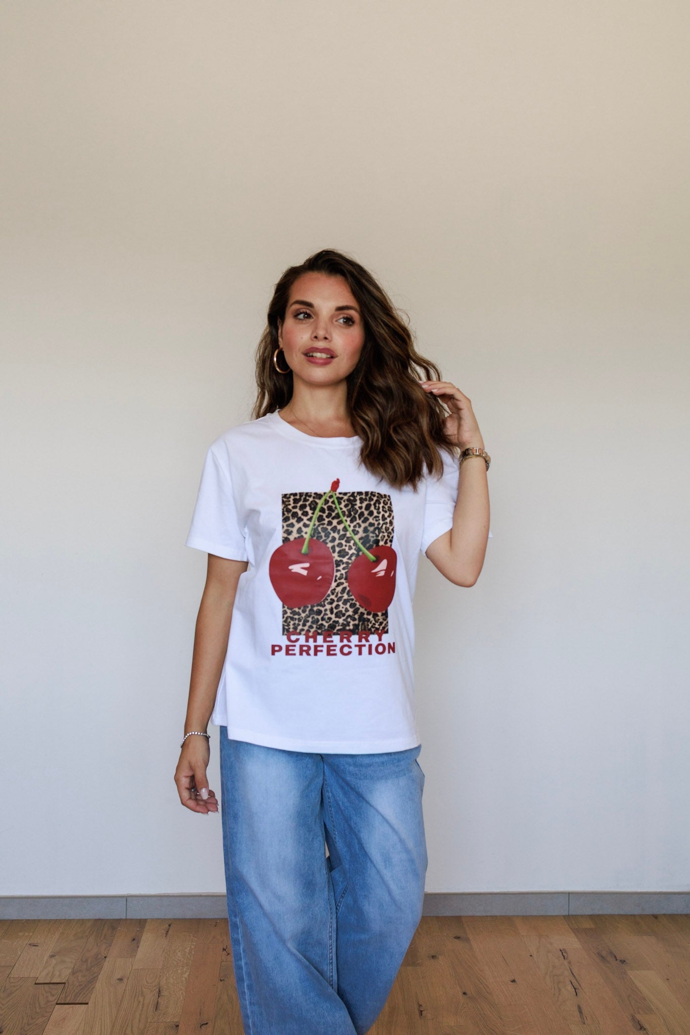 T-shirt cherry