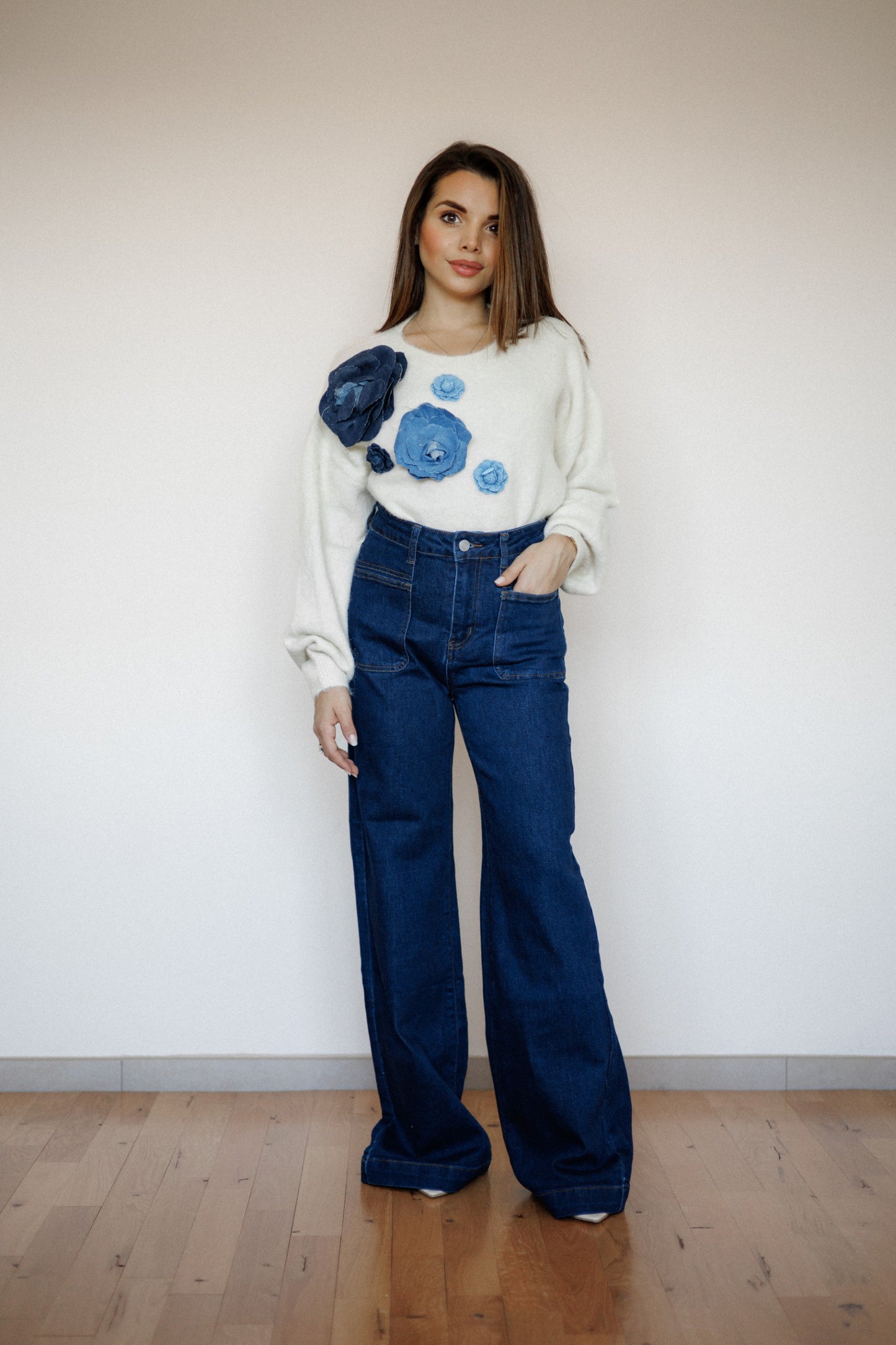 Jeans vita alta e gamba larga