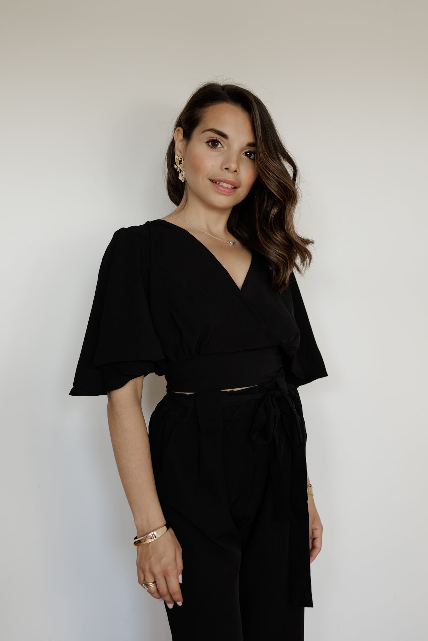 Top corto e pantaloni nero