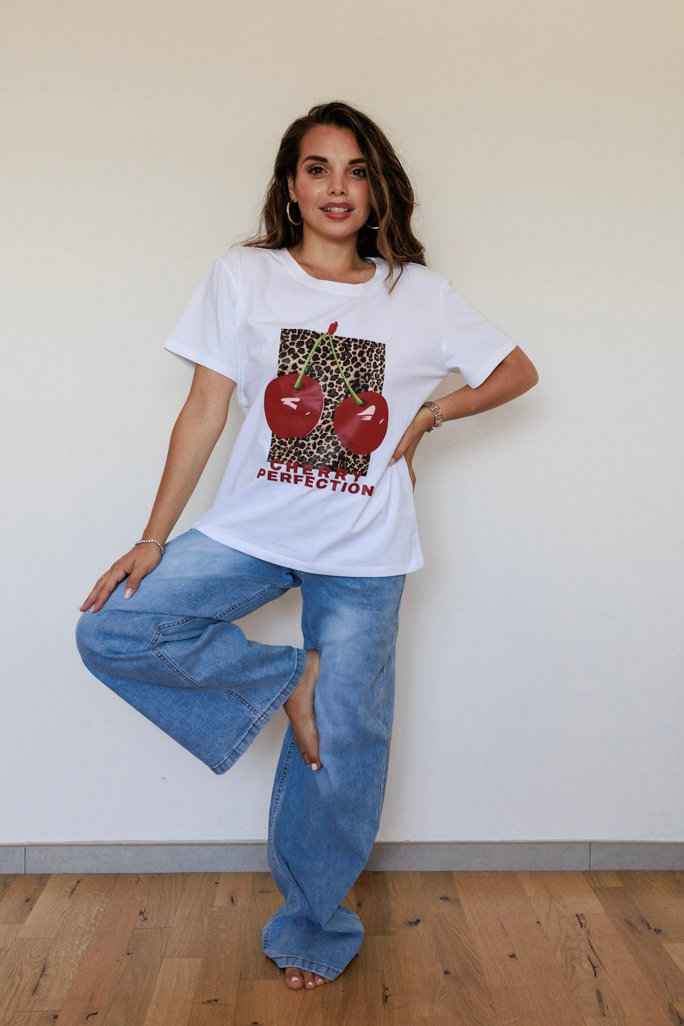 T-shirt cherry
