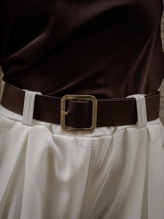 Pantaloni con cintura marrone