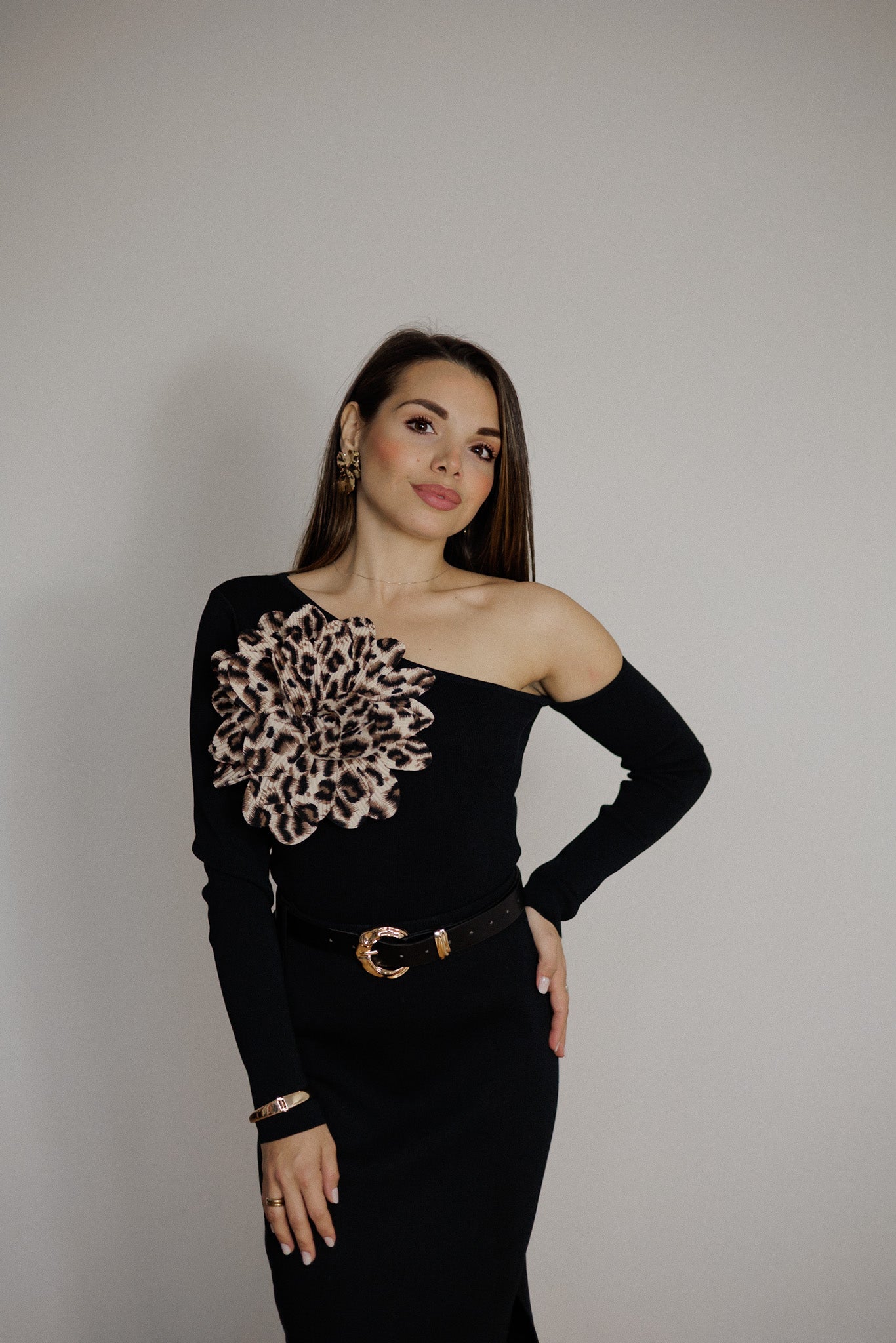 Maglia dettaglio fiore leopardato