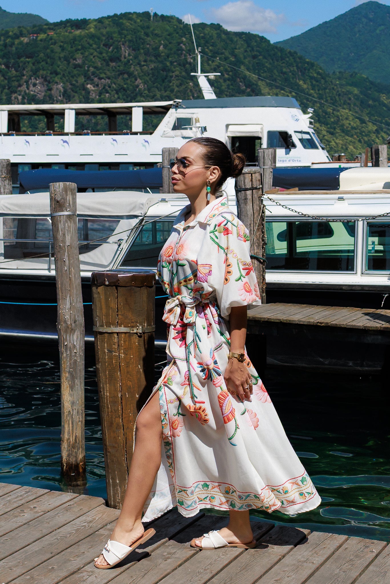 Abito camicia con stampa floreale e cintura