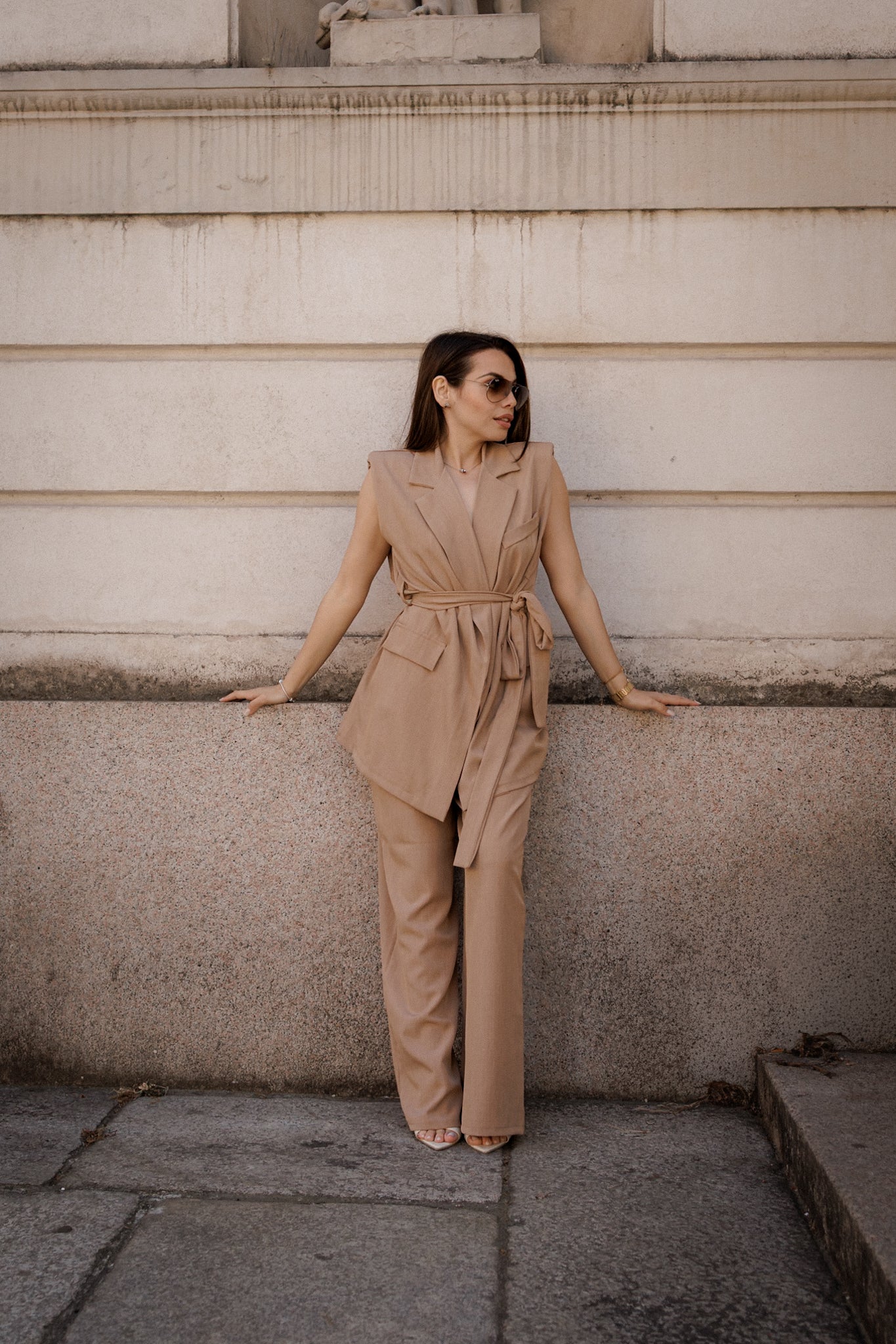 Completo giacca e pantalone cammello