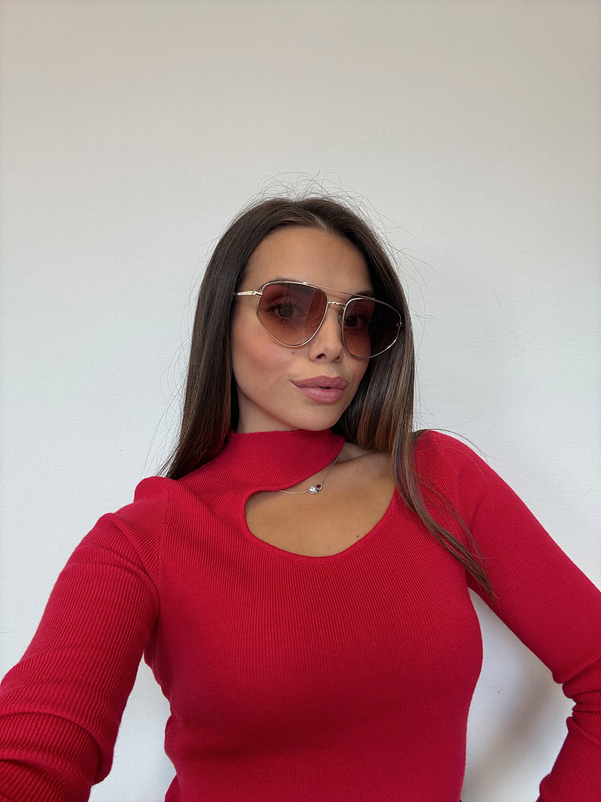 Maglia “CUT-OUT” rosso