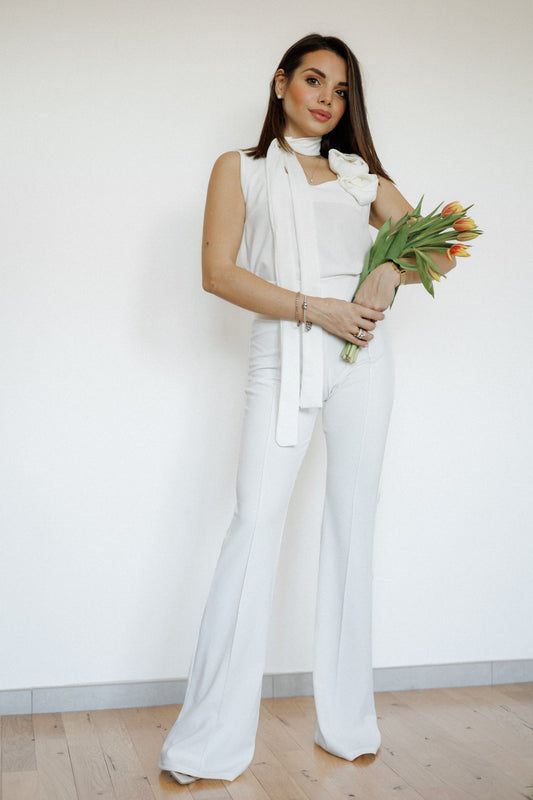 Coordinato top e pantaloni con fiori 3D