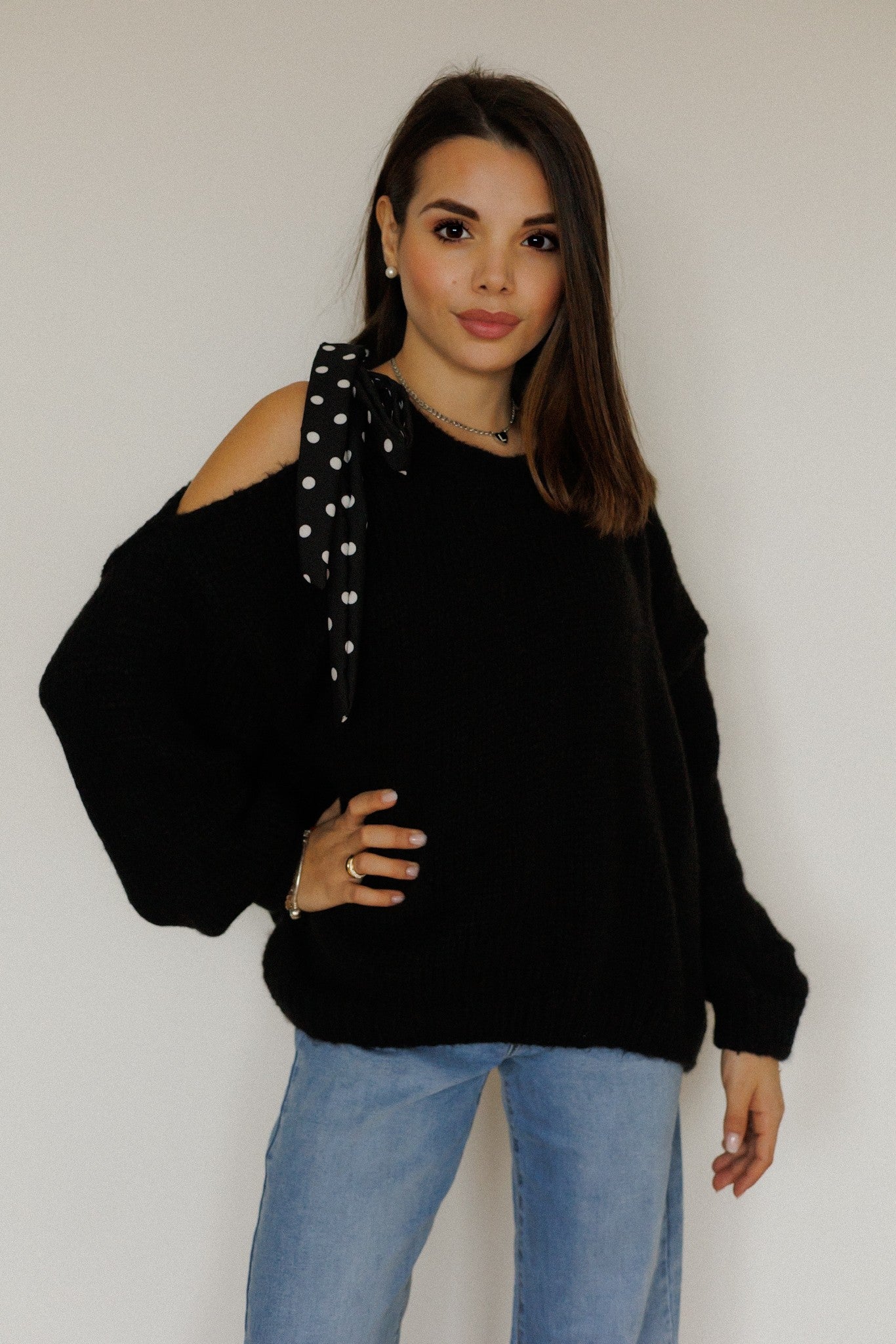 Maglione con fiocco a pois